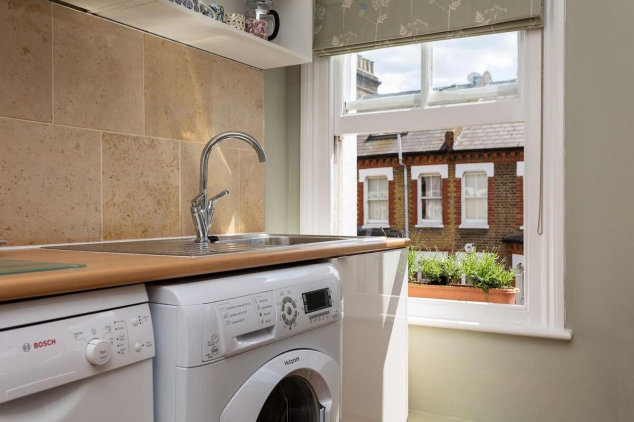 Quaint 2 Bedroom Flat - 9 Minutes Walk To Vauxhall Tube Londýn Exteriér fotografie