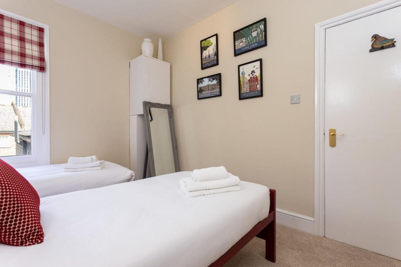 Quaint 2 Bedroom Flat - 9 Minutes Walk To Vauxhall Tube Londýn Exteriér fotografie
