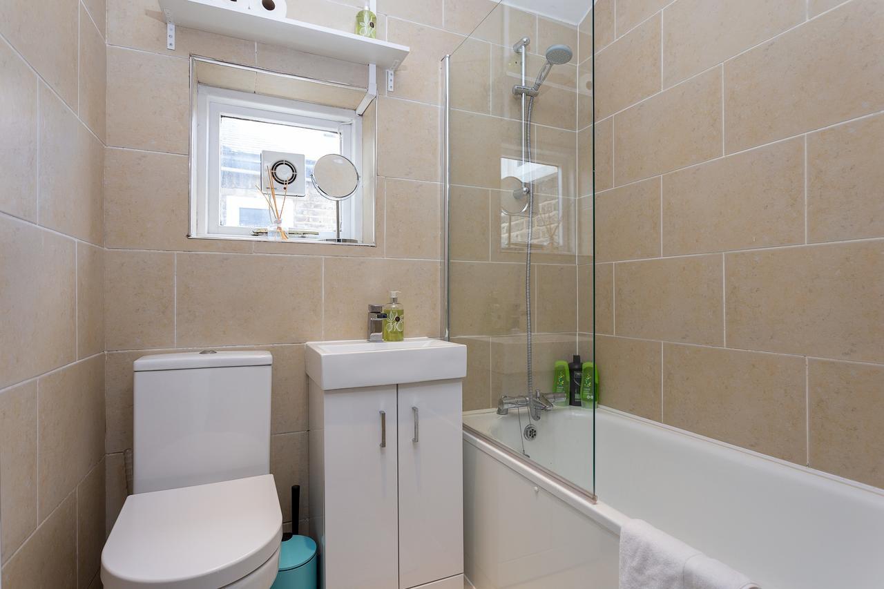 Quaint 2 Bedroom Flat - 9 Minutes Walk To Vauxhall Tube Londýn Exteriér fotografie